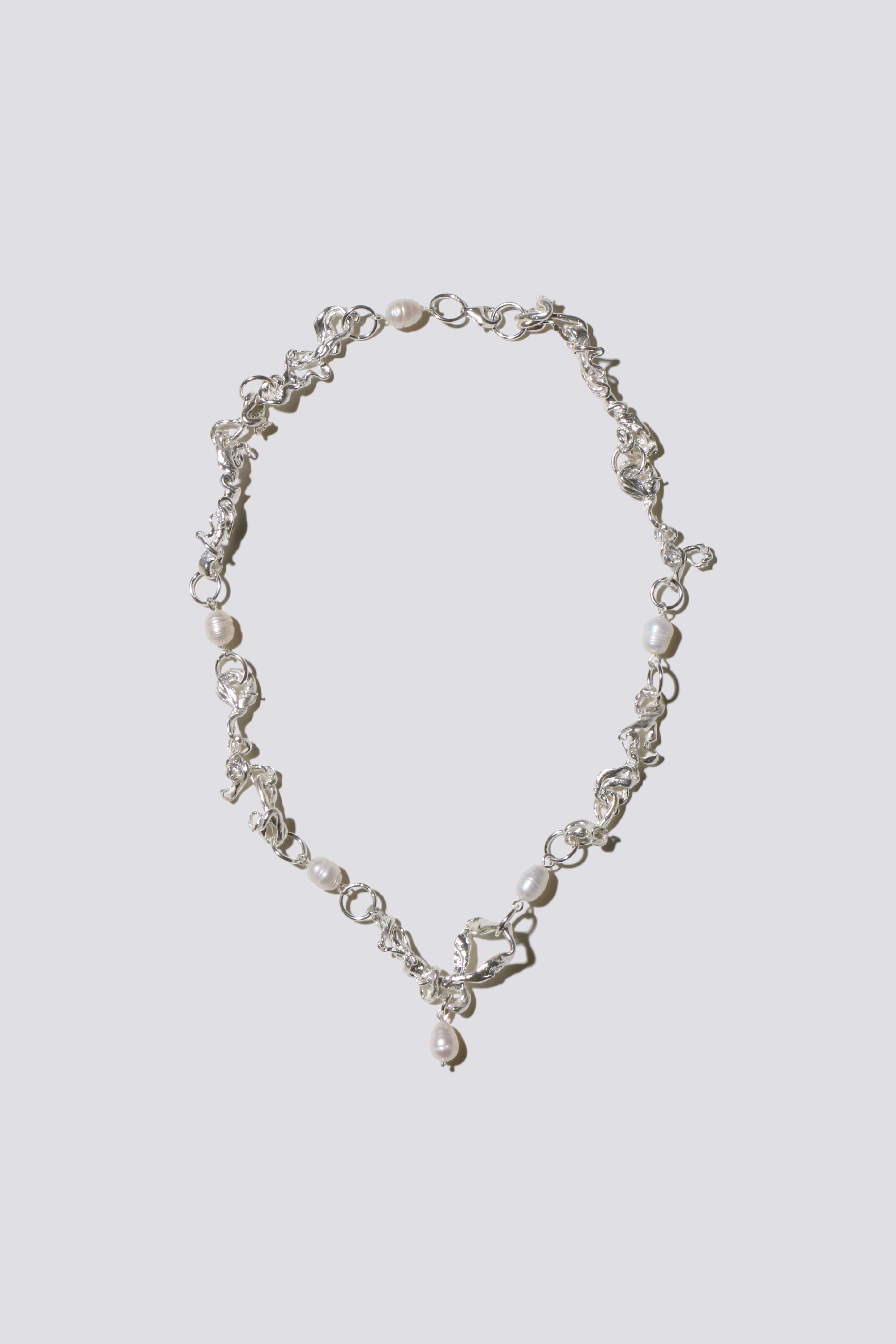 White La Mer Necklace 2